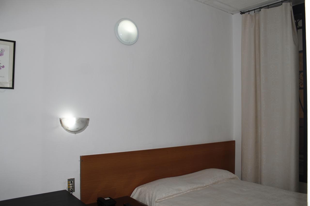Hotel Luisa ミラノ 部屋 写真